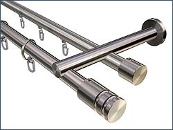 Aluprofil mit 20mm-Durchmesser, als Gardinenstange 2-läufig, erste Lauf mit Innenlauf, zweite Lauf mit Edelstahlrohr und Ringe