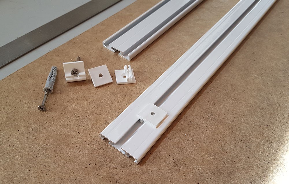 Befestigungsclips für Innenlaufschienen mit 6 mm Befestigungsbreite